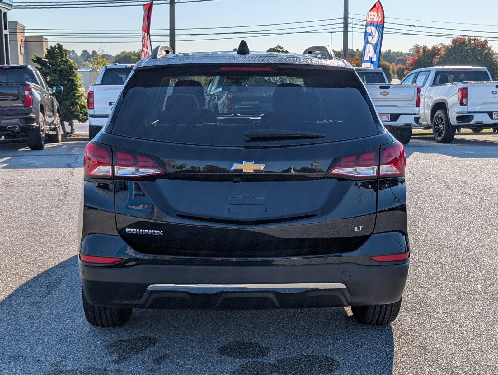 Used 2023 Chevrolet Equinox LT FWD image 4