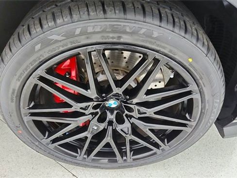 Used 2025 BMW X6 M Competition w/ Executive Package image 59