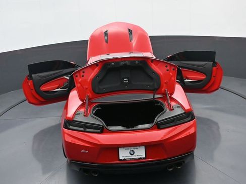 Used 2016 Chevrolet Camaro SS RWD image 41