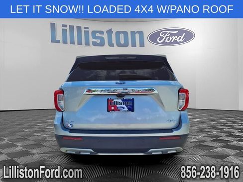 Used 2022 Ford Explorer XLT w/ Equipment Group 202A image 5