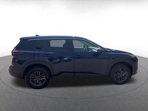 Used 2026 Nissan Rogue SV AWD/4WD image 13