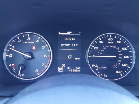 Used 2024 Subaru Outback Premium image 28