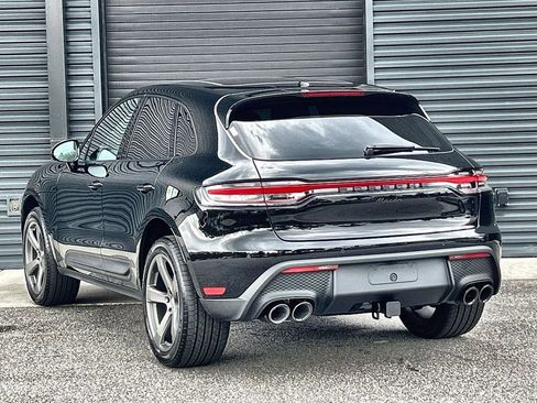 Certified 2026 Porsche Macan AWD/4WD image 3