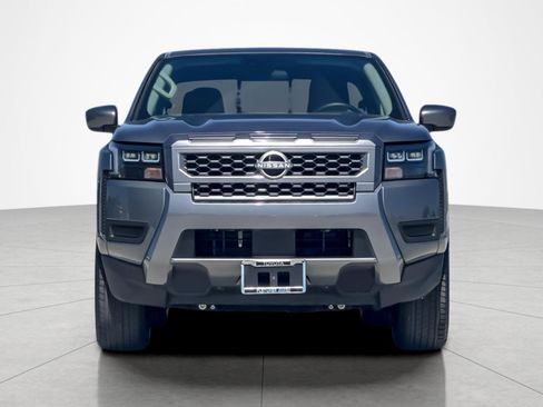Used 2026 Nissan Frontier SV w/ Tow Package RWD image 8