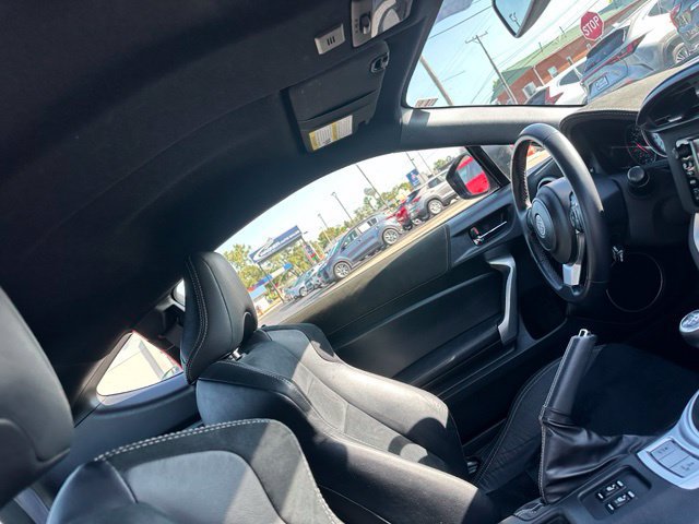 Used 2019 Toyota 86 RWD image 24