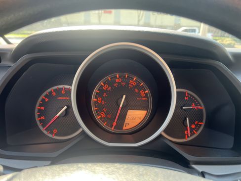 Used 2013 Toyota 4Runner SR5 w/ Convenience Pkg image 19