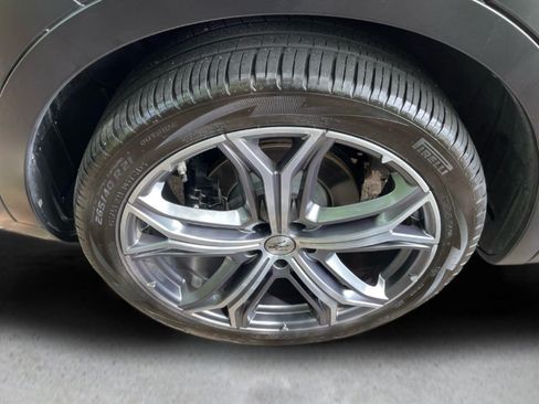 Used 2020 Maserati Levante AWD/4WD image 22