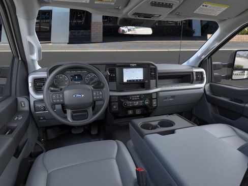 New 2026 Ford F450 XL w/ XL Chrome Package RWD image 9