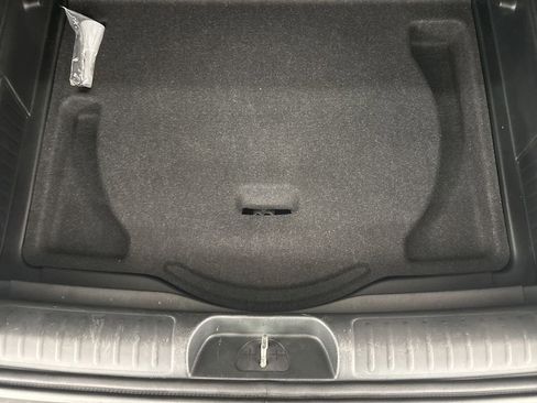 Used 2019 Jeep Cherokee Latitude image 24