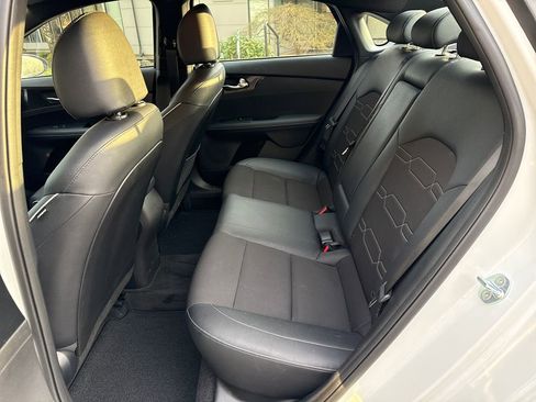 Certified 2023 Kia Forte GT-Line image 14