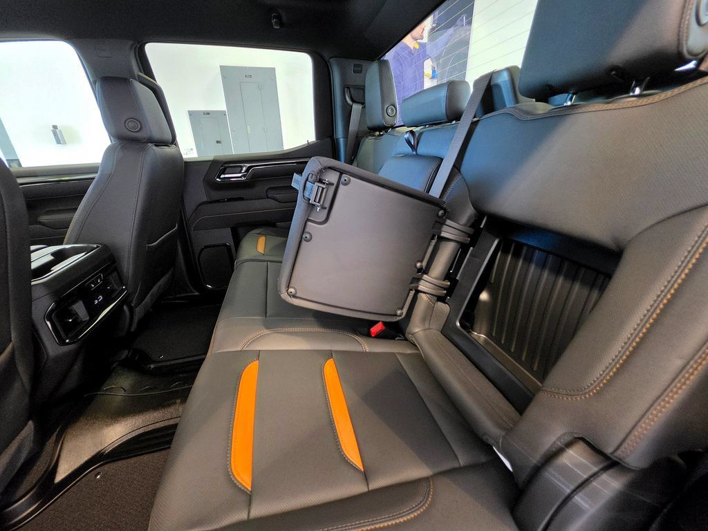 Used 2025 GMC Sierra 1500 AT4 AWD/4WD image 63