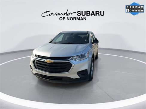 Used 2021 Chevrolet Traverse LS image 4