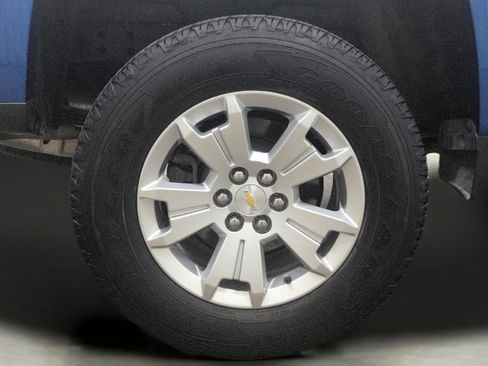Used 2022 Chevrolet Colorado LT RWD image 23