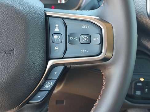 New 2025 RAM 2500 Limited image 22