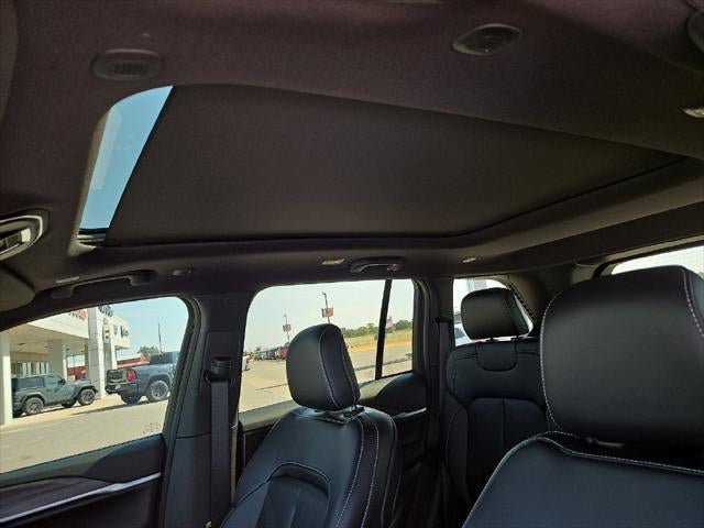 New 2026 Jeep Grand Cherokee Limited w/ Limited Altitude Package RWD image 50