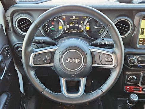 Used 2023 Jeep Wrangler Rubicon w/ Cold Weather Group image 21