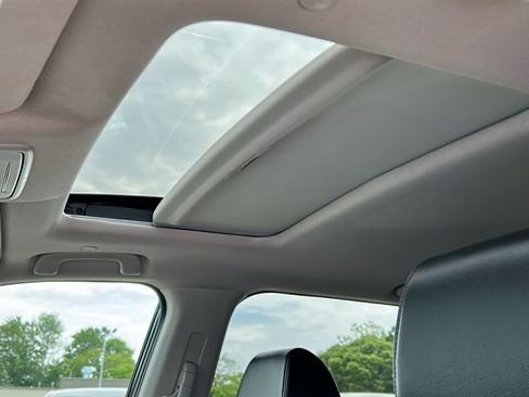 Used 2024 Honda CR-V EX-L image 22