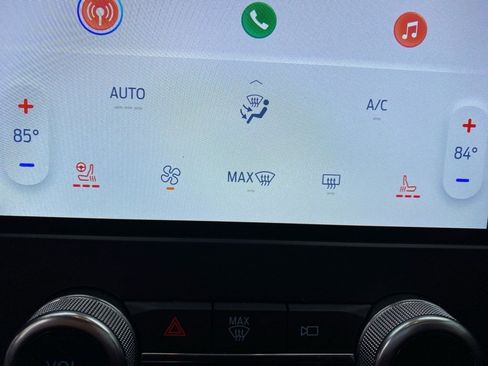 Used 2024 Ford Edge SEL w/ Convenience Package image 14