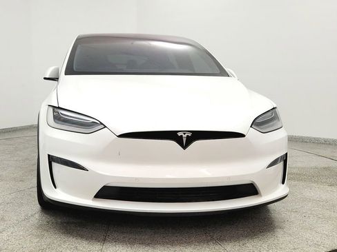 Used 2022 Tesla Model X Plaid AWD/4WD image 8
