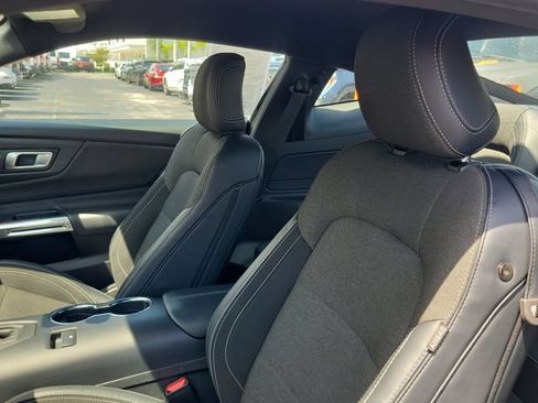 Used 2024 Ford Mustang GT RWD image 9