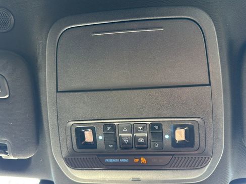 Used 2020 Ford Explorer ST w/ Premium Technology Package image 21