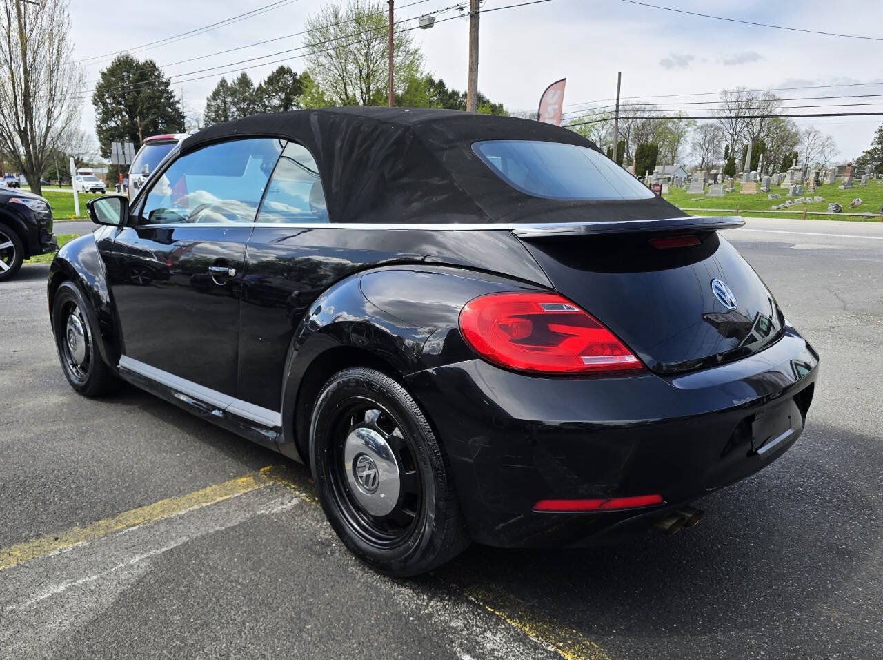 Used 2014 Volkswagen Beetle 2.5 FWD image 10