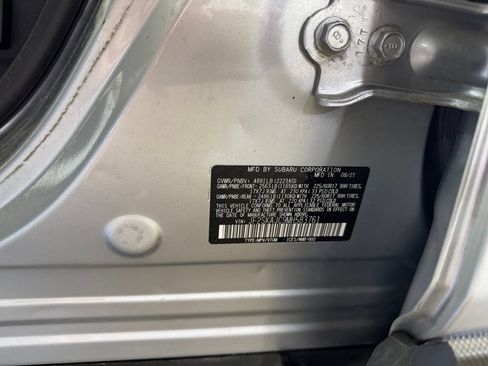 Used 2021 Subaru Forester Premium AWD/4WD image 31