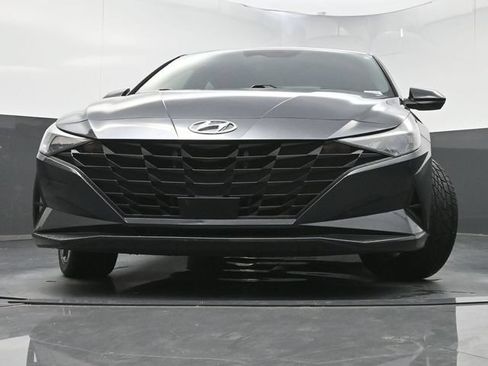Used 2023 Hyundai Elantra SEL w/ Convenience Package FWD image 33