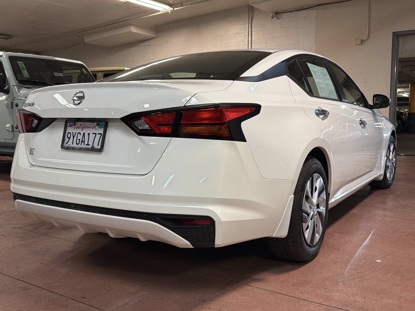 Used 2022 Nissan Altima 2.5 S FWD image 5
