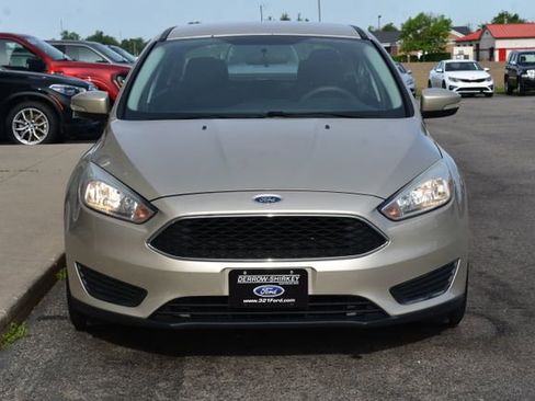 Used 2017 Ford Focus SE FWD image 11