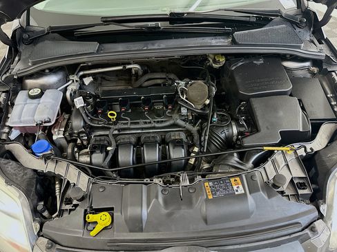 Used 2014 Ford Focus S FWD image 32