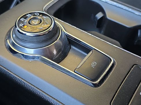 Used 2020 Ford Fusion SE image 20