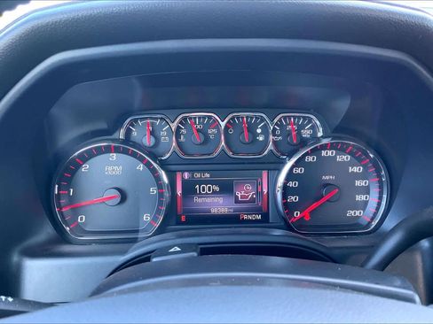 Used 2016 GMC Sierra 1500 SLE w/ Suspension Package, Off-Road image 25