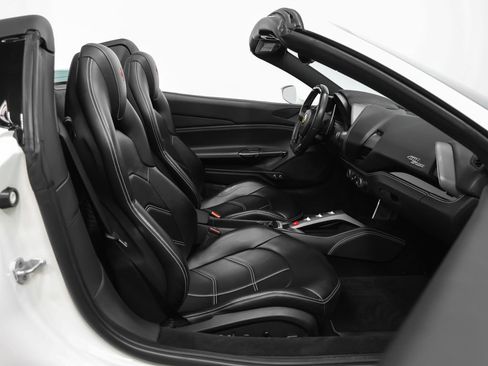 Certified 2018 Ferrari 488 Spider RWD image 22