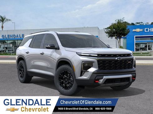 New 2026 Chevrolet Traverse Z71 w/ Enhanced Driving Package AWD/4WD image 7