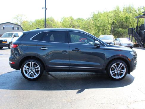 Used 2019 Lincoln MKC Reserve image 4