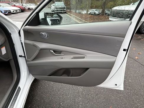 New 2026 Hyundai Elantra Blue image 14