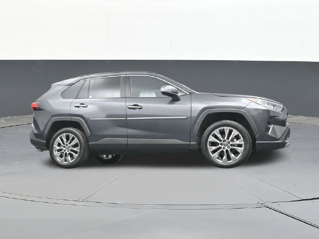 Used 2019 Toyota RAV4 Limited FWD image 49