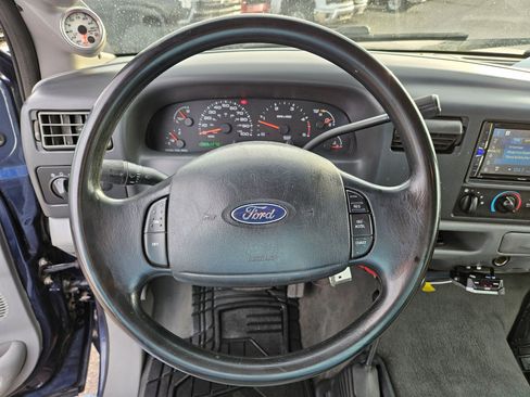 Used 2004 Ford F250 XLT image 15