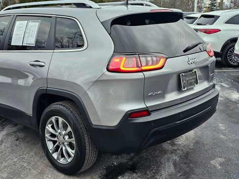 Used 2019 Jeep Cherokee Latitude Plus w/ Comfort/Convenience Group image 13