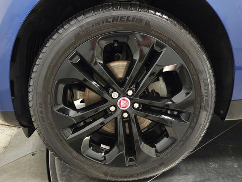 Used 2023 Jaguar F-PACE S AWD/4WD image 13