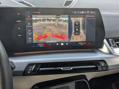 Certified 2025 BMW X2 xDrive28i w/ Premium Package image 13