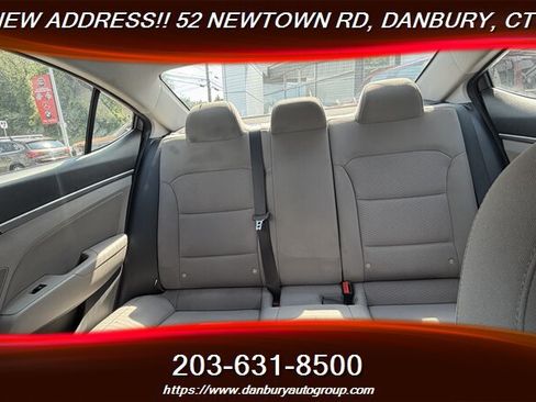 Used 2020 Hyundai Elantra Value Edition w/ Winter Weather Package FWD image 22