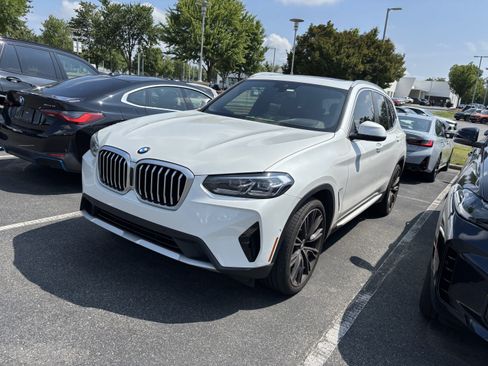 Used 2024 BMW X3 sDrive30i w/ Premium Package RWD image 8