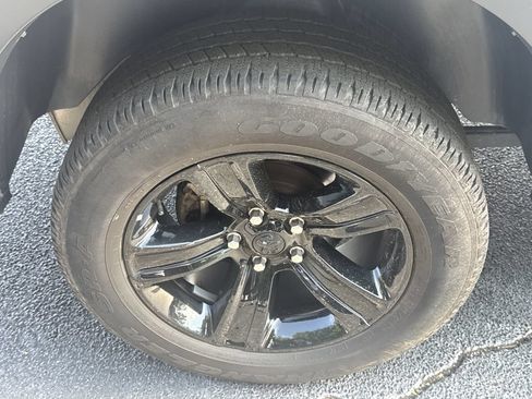 Used 2024 RAM 1500 Warlock AWD/4WD image 17