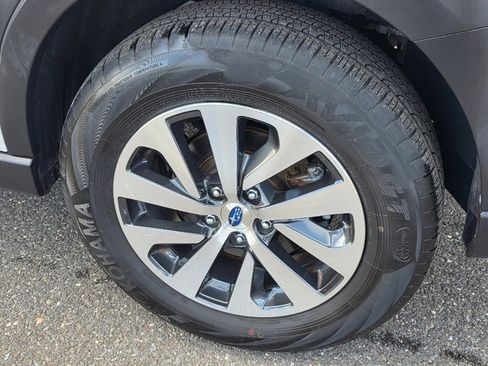 Certified 2023 Subaru Outback Premium image 6