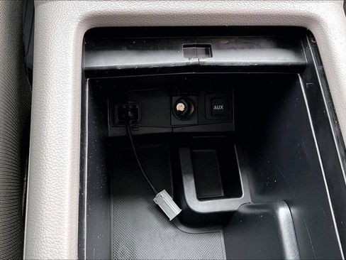 Used 2014 Honda CR-V LX image 24