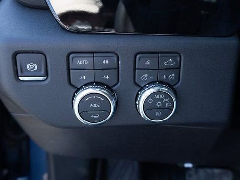 New 2026 GMC Sierra 1500 Elevation w/ Elevation Premium Package image 39