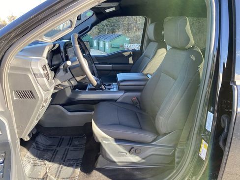 Certified 2025 Ford F150 XLT w/ Equipment Group 302A MID image 5