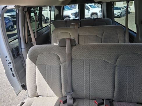 Used 2023 Chevrolet Express 3500 LS RWD image 19